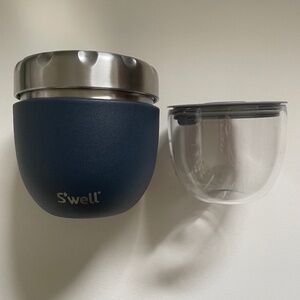 S'well Eats 21.5 oz 2-in-1 nesting food bowls in dark blue